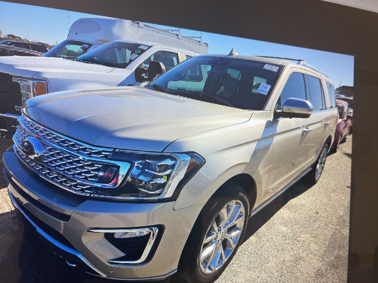 2018 Ford Expedition Platinum's photo