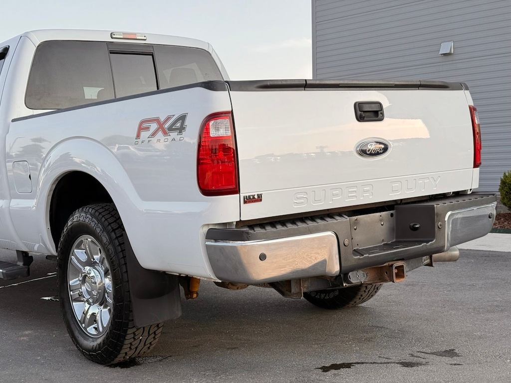Used 2012 Ford F-250SD Lariat Truck