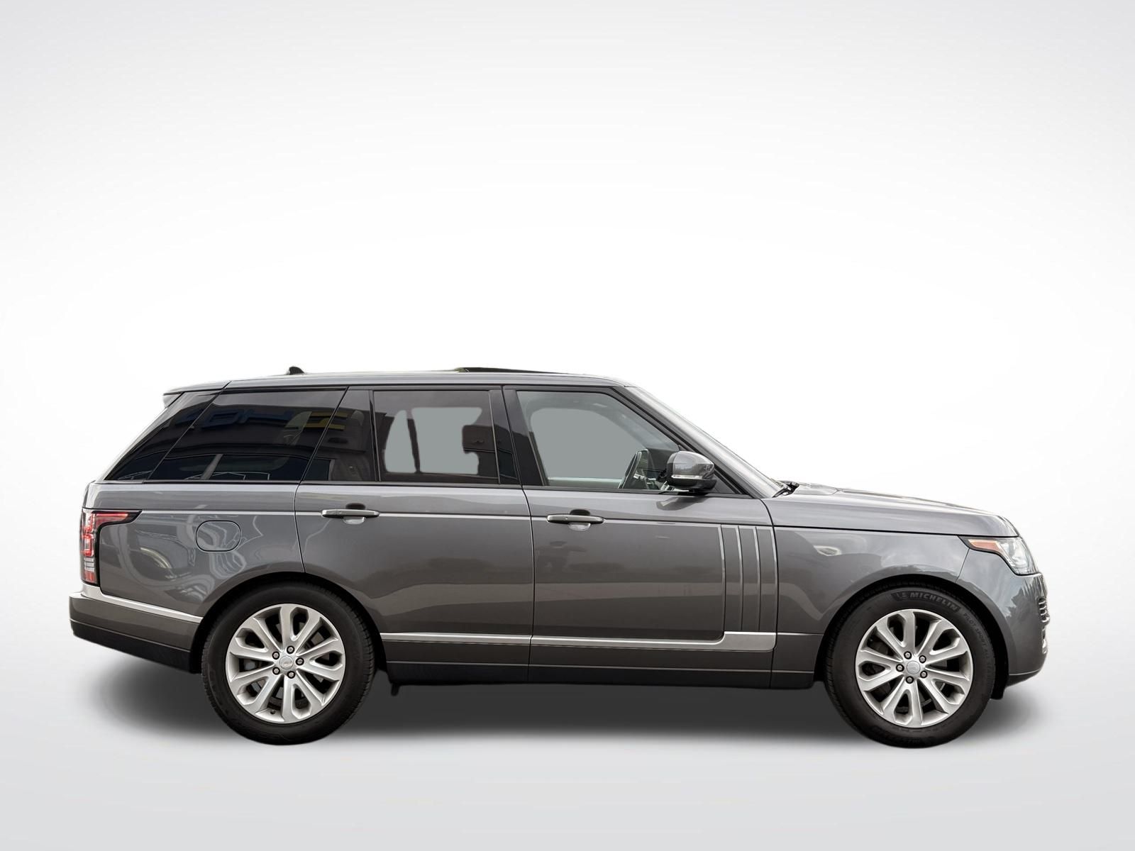 2016 Land Rover Range Rover SuperCharged HSE photo 4