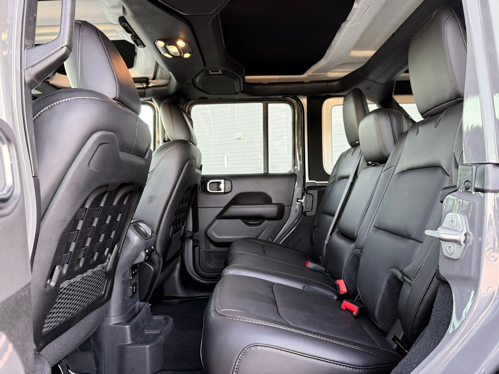 2022 Jeep Wrangler Unlimited Rubicon 392 - Photo 29
