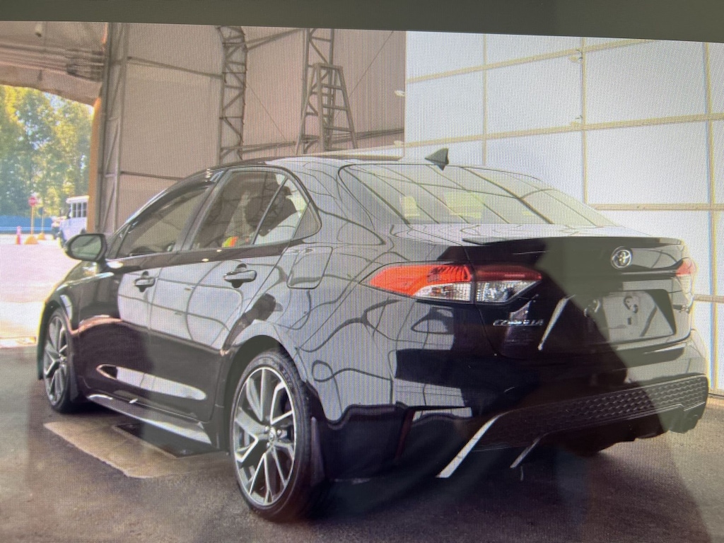 Used 2020 Toyota Corolla SE Sedan