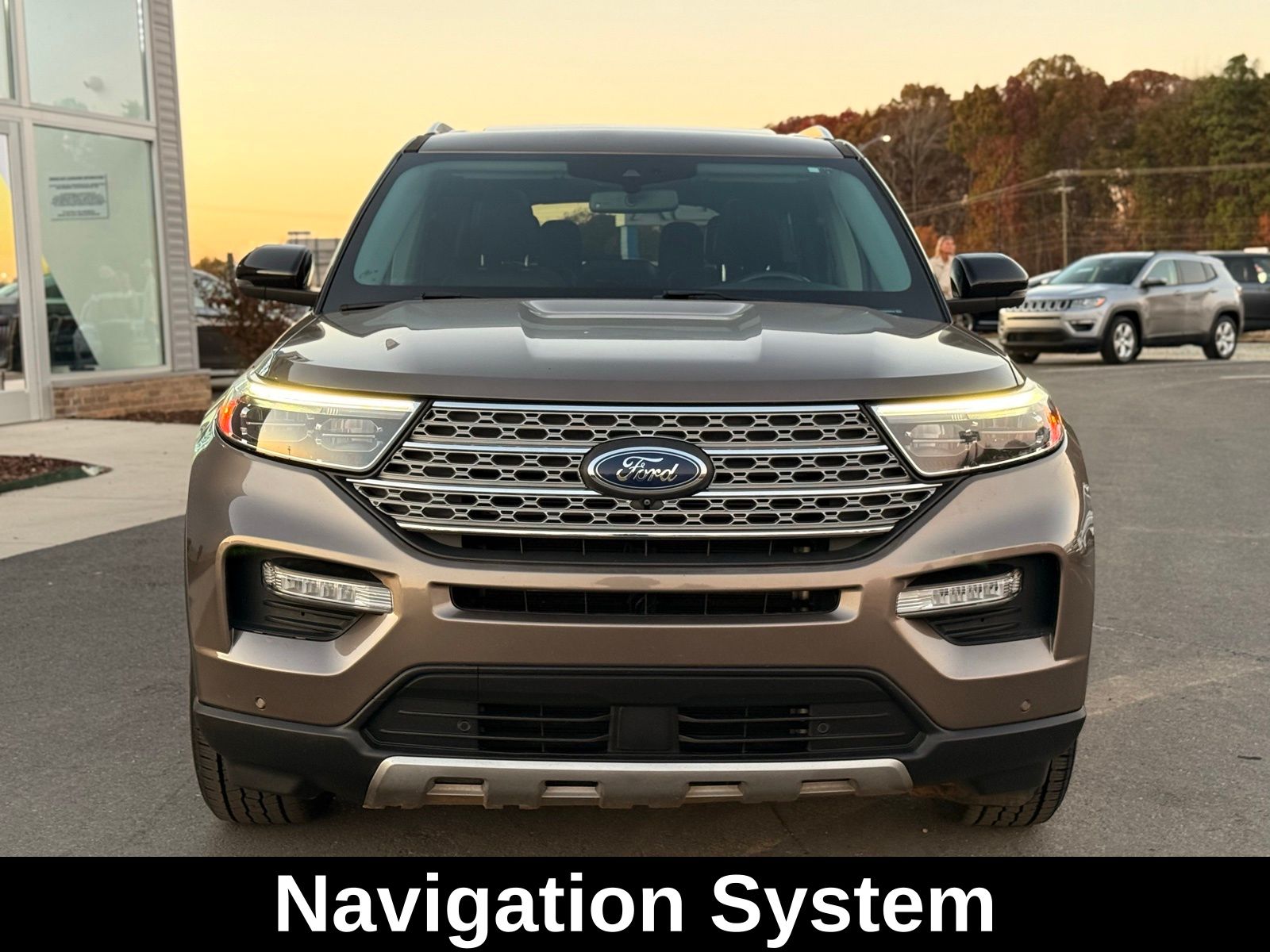 2021 Ford Explorer Limited photo 2