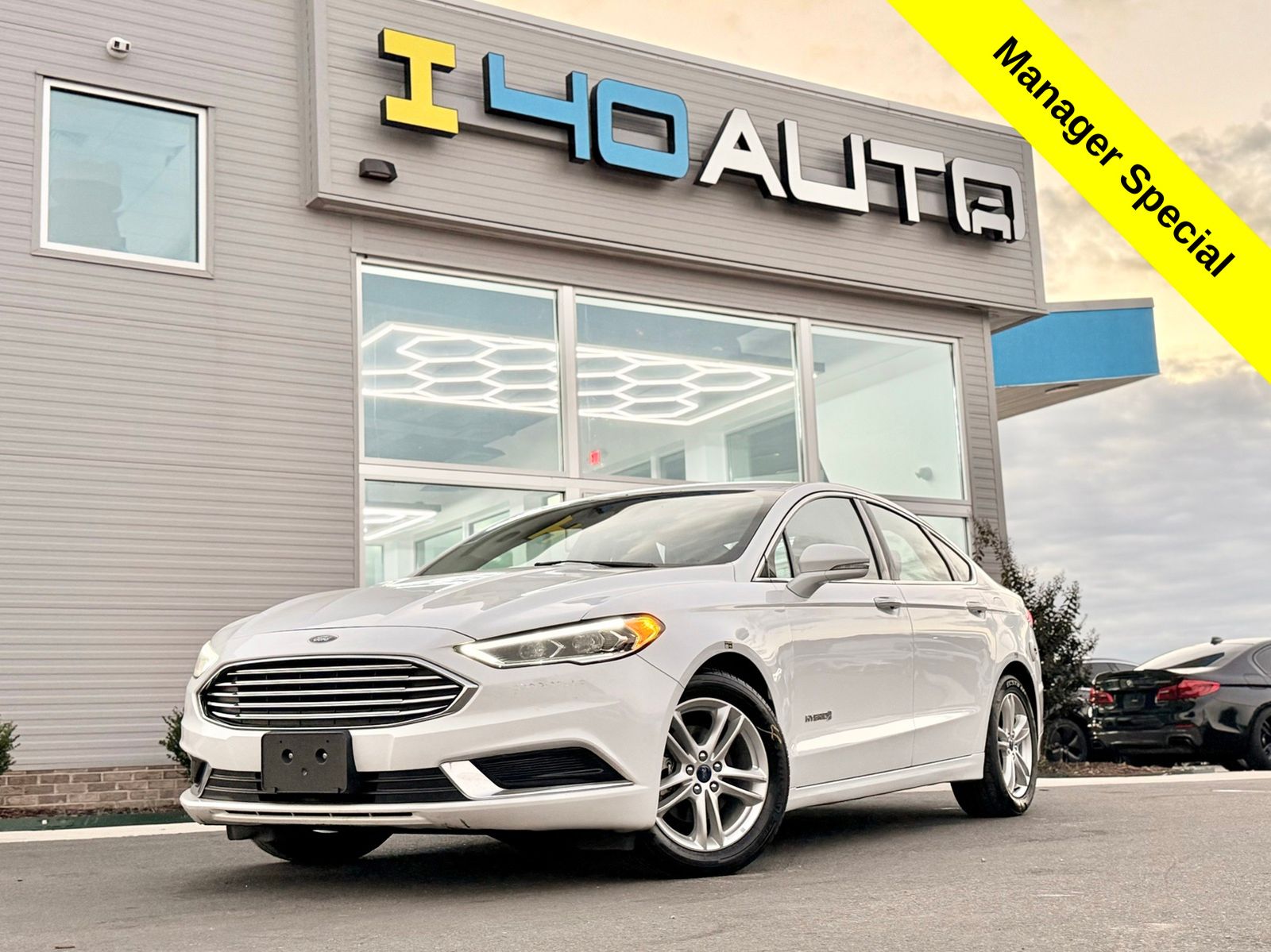 2018 Ford Fusion Hybrid SE's photo