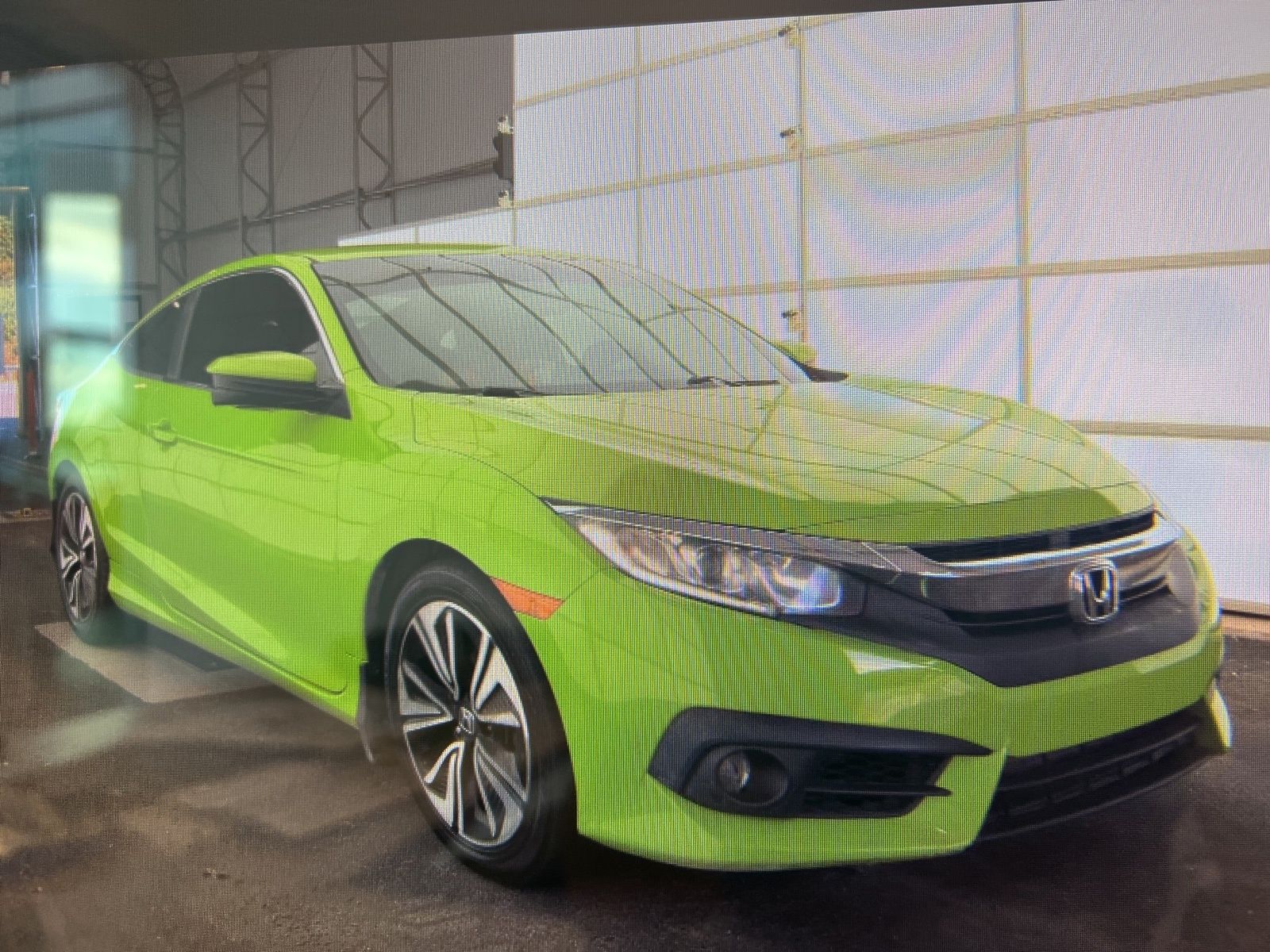2016 Honda Civic EX-L photo 4