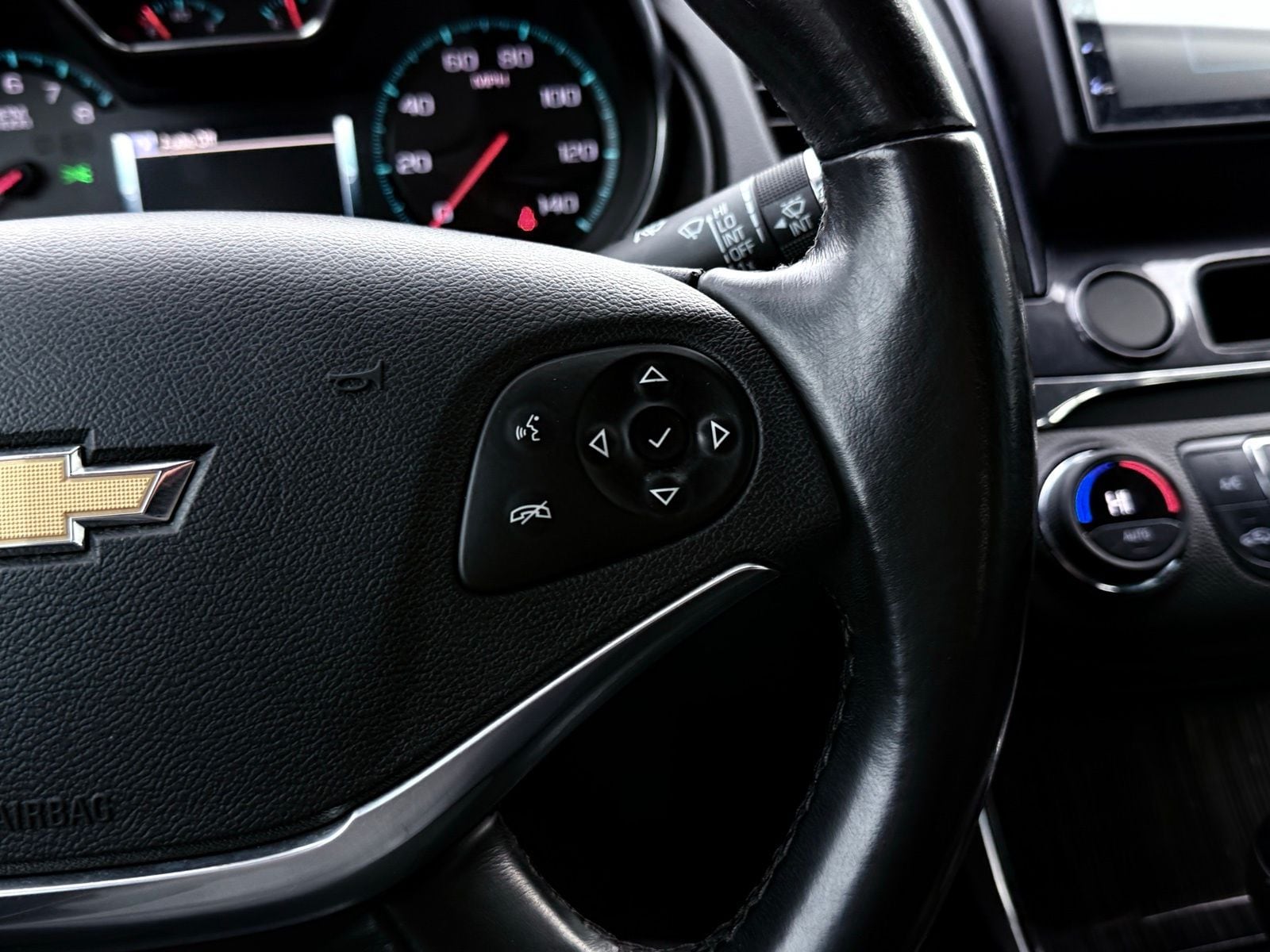 2016 Chevrolet Impala 2LZ - Photo 30