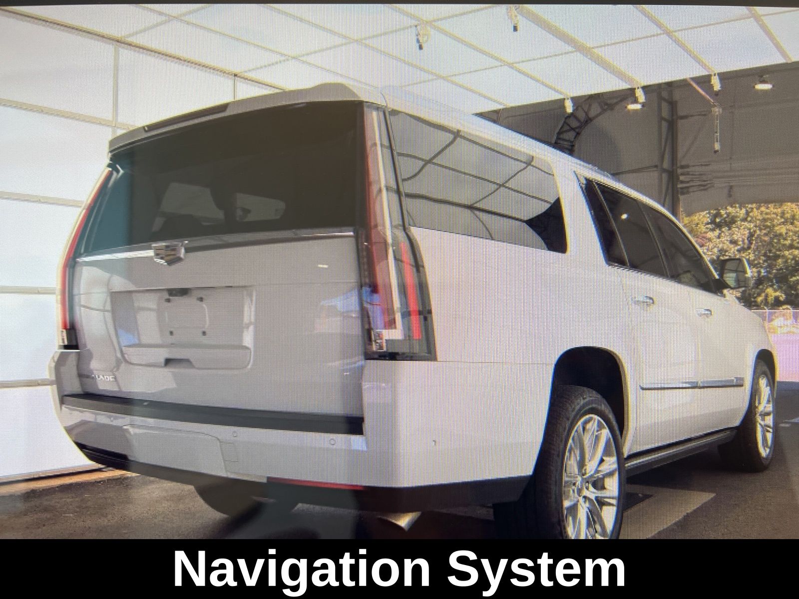 2018 Cadillac Escalade ESV Premium Luxury photo 2