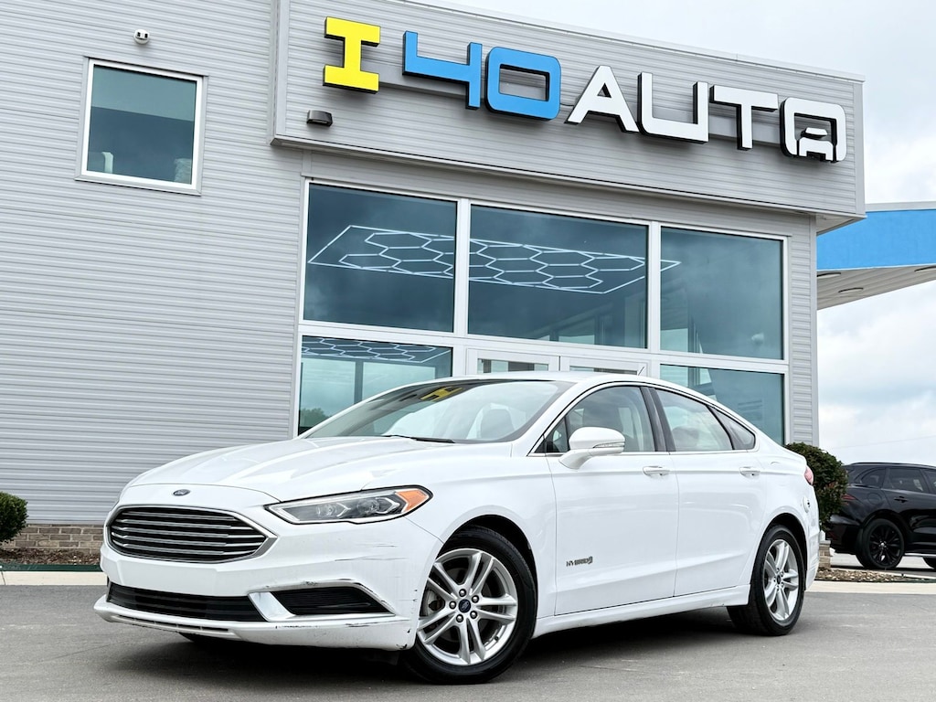 Used 2018 Ford Fusion Hybrid SE Sedan