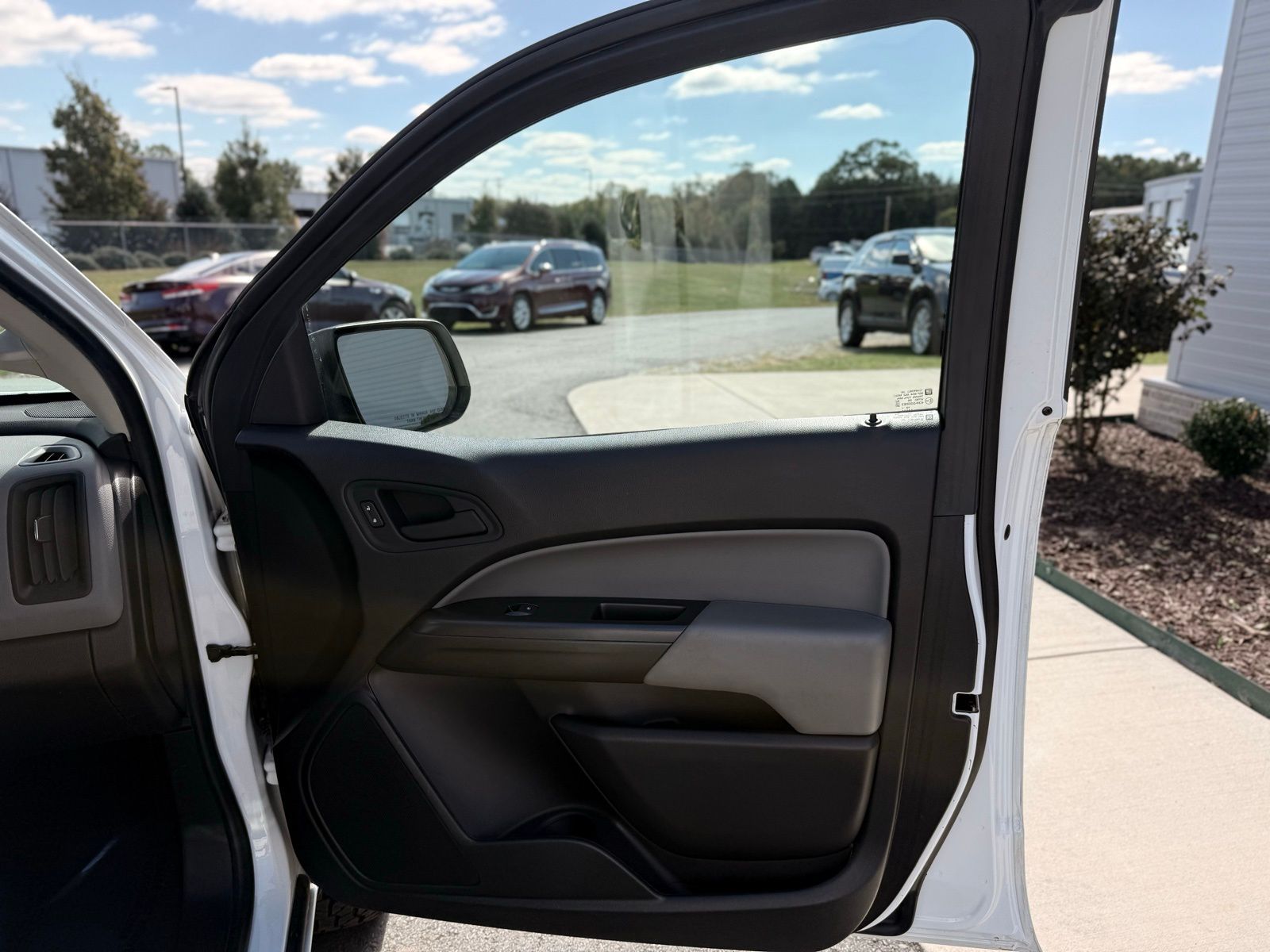 2020 Chevrolet Colorado Work Truck - Photo 22