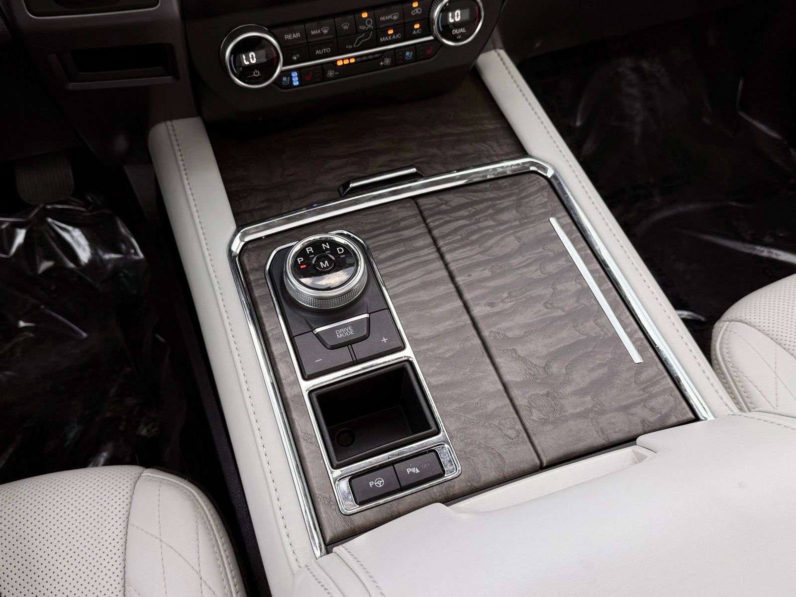 2020 Ford Expedition Platinum - Photo 48