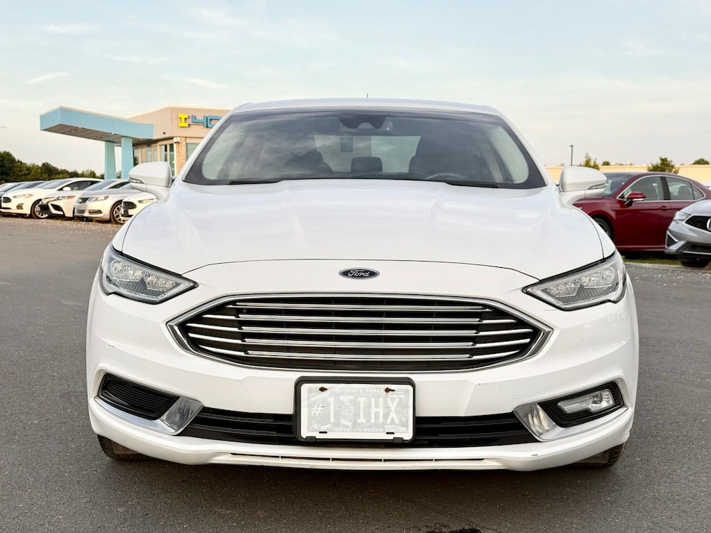 Used 2018 Ford Fusion Hybrid SE Sedan