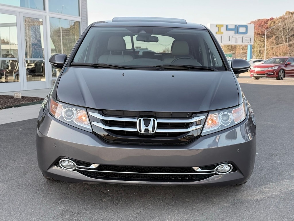 Used 2015 Honda Odyssey EX-L Minivan/Van