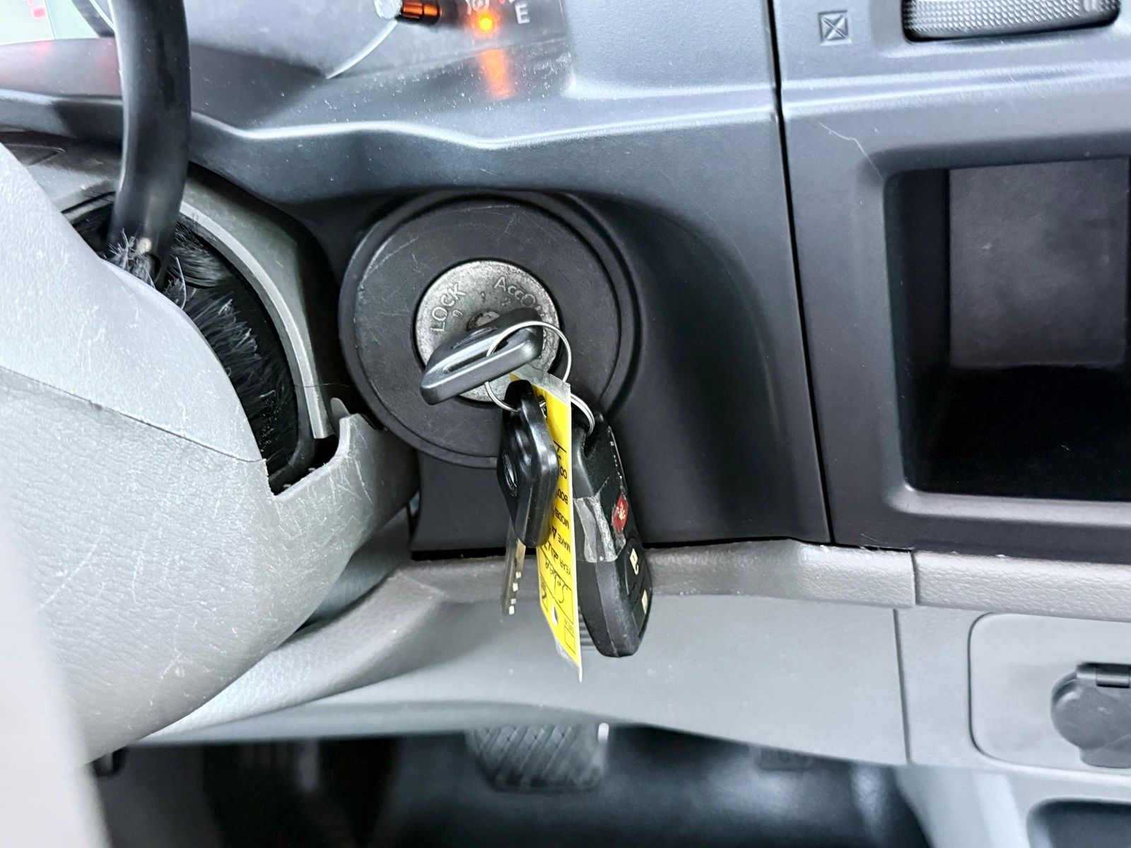 2017 Nissan NV Cargo S - Photo 30