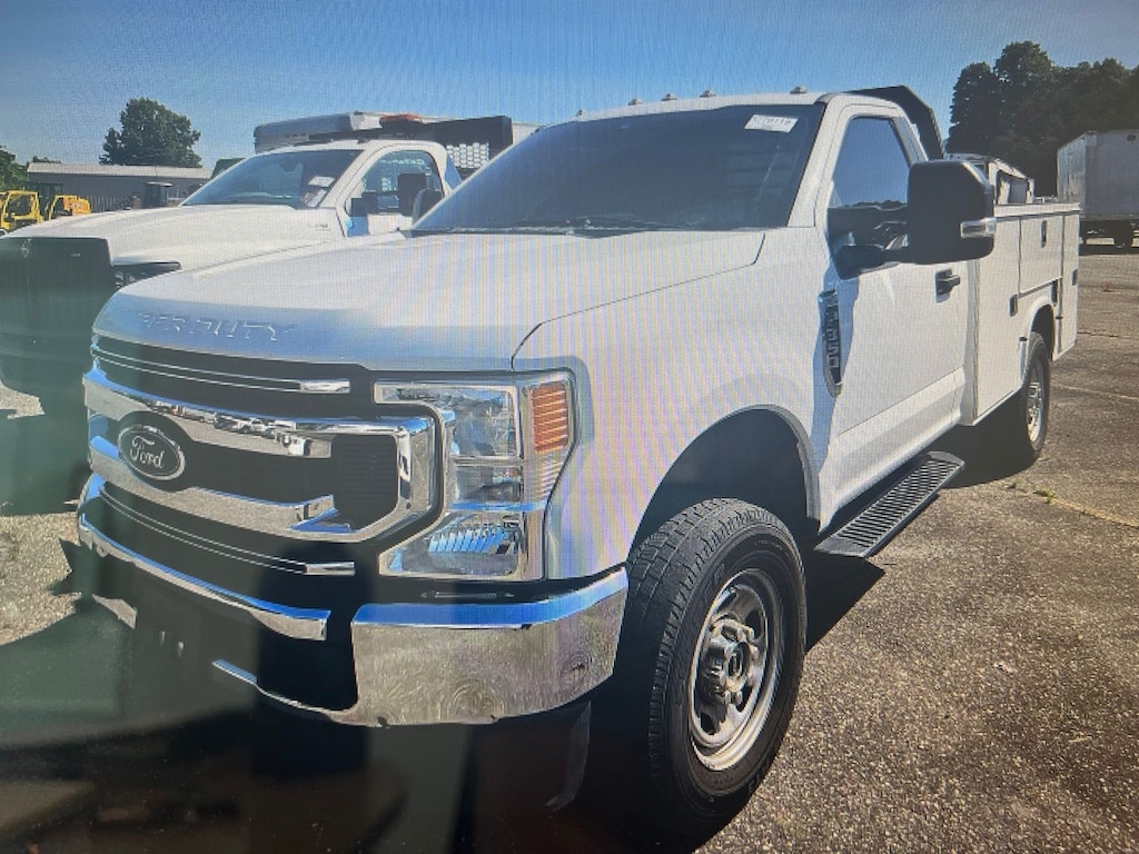 Used 2022 Ford F-350SD XL Chassis