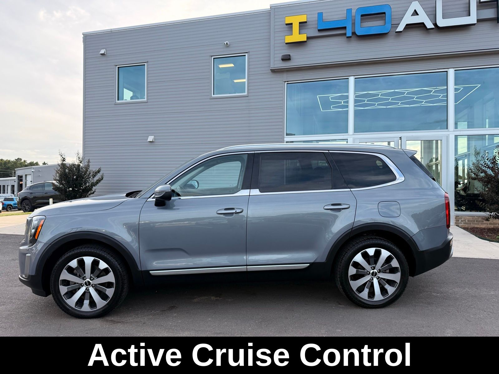 2022 Kia Telluride EX - Photo 10