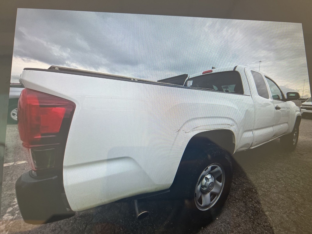 Used 2022 Toyota Tacoma SR Truck