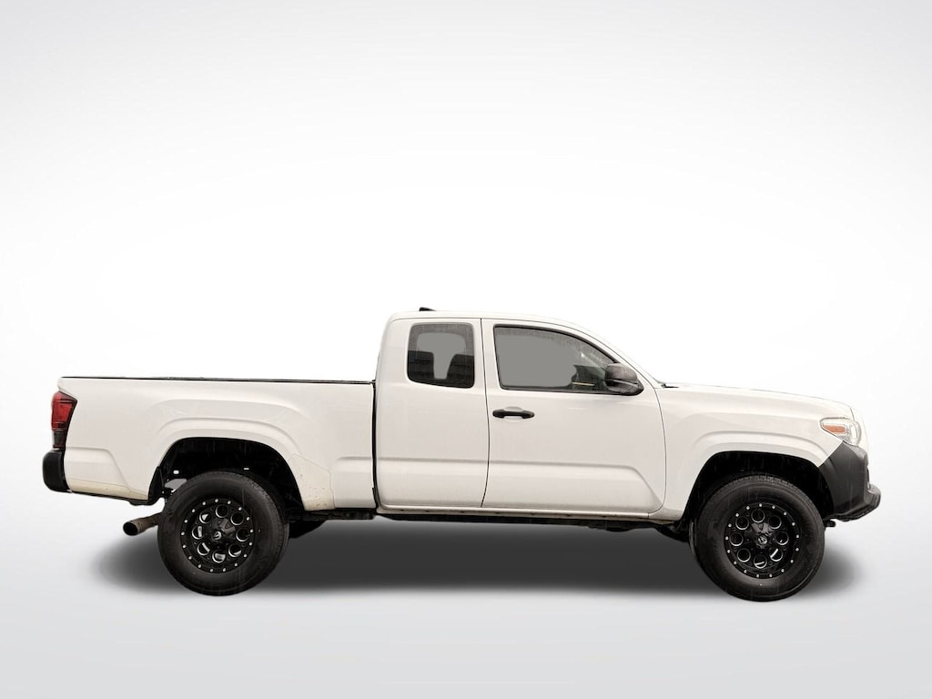 Used 2018 Toyota Tacoma SR5 Truck