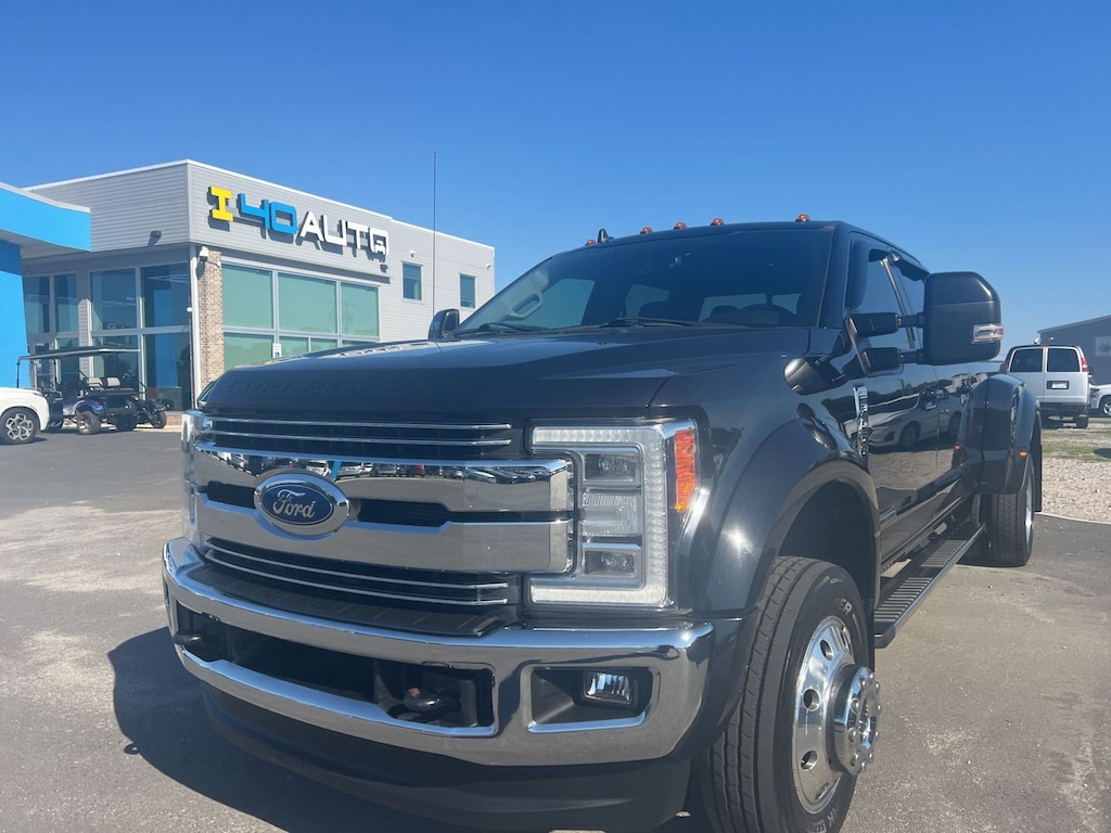 Used 2019 Ford F-450SD Lariat Truck