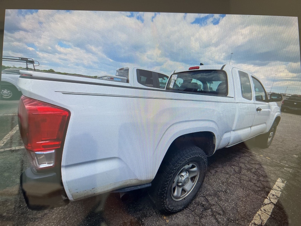 Used 2017 Toyota Tacoma SR Truck