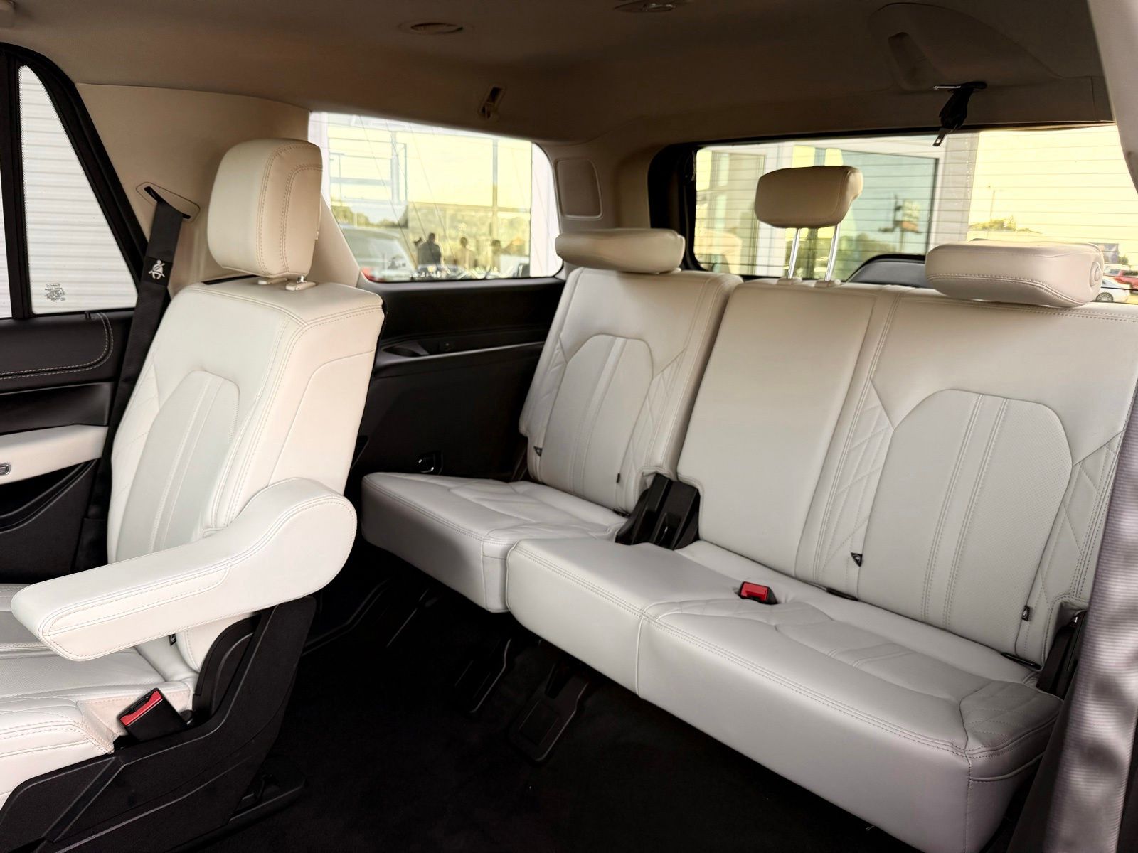 2020 Ford Expedition Platinum - Photo 22