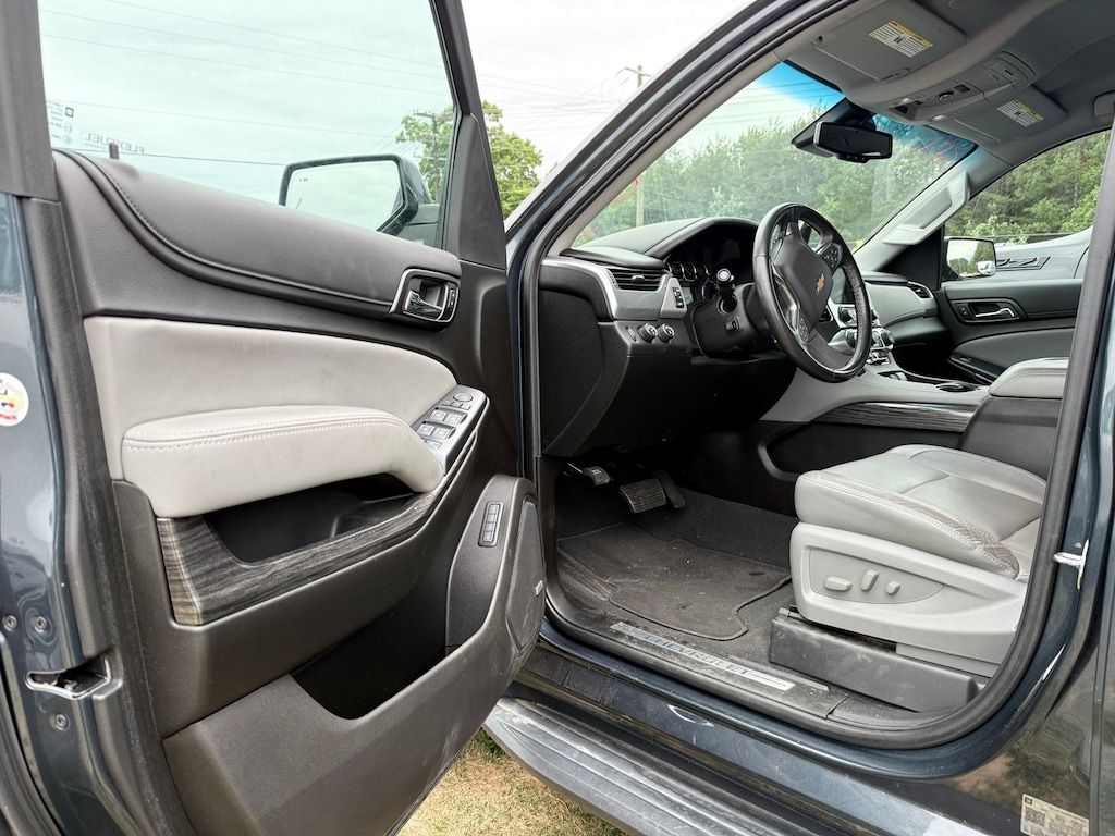 Used 2019 Chevrolet Suburban LT SUV