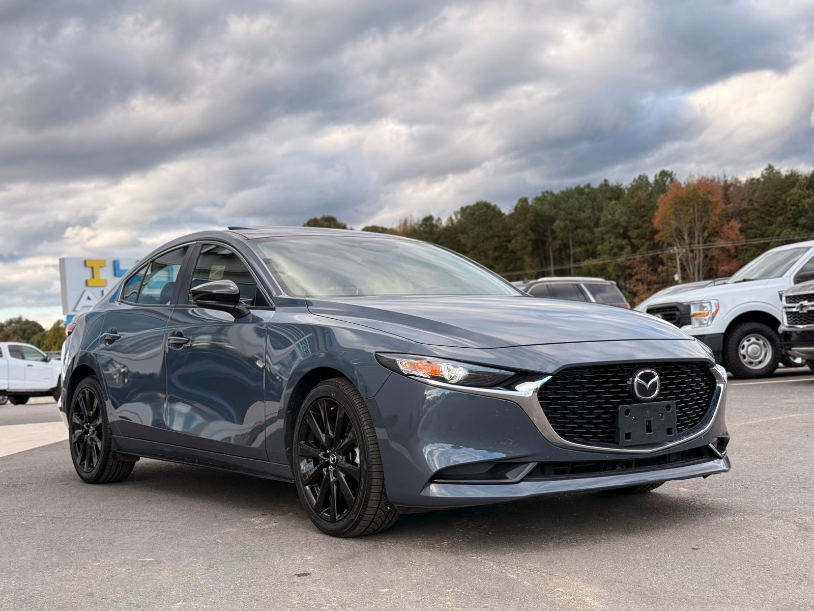 2024 Mazda Mazda3 2.5 s Carbon photo 3