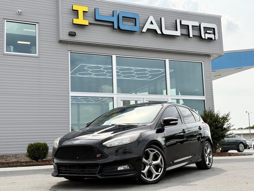 Used 2016 Ford Focus ST Hatchback