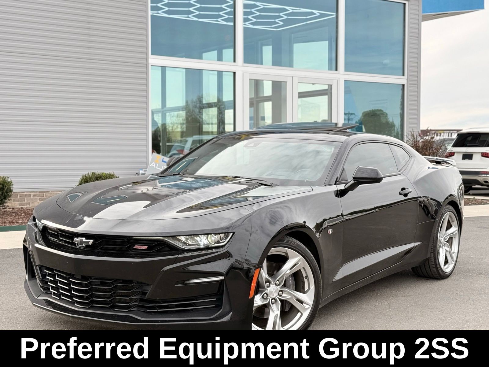 2023 Chevrolet Camaro 2SS photo 2