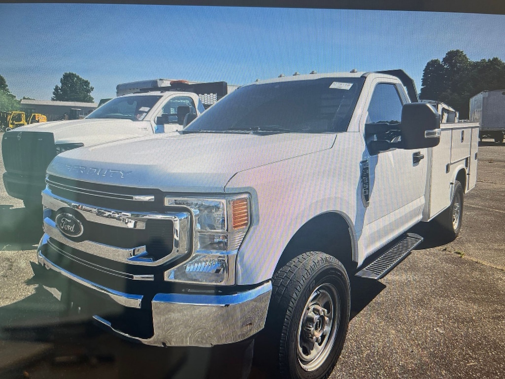 Used 2022 Ford F-350SD XL Chassis