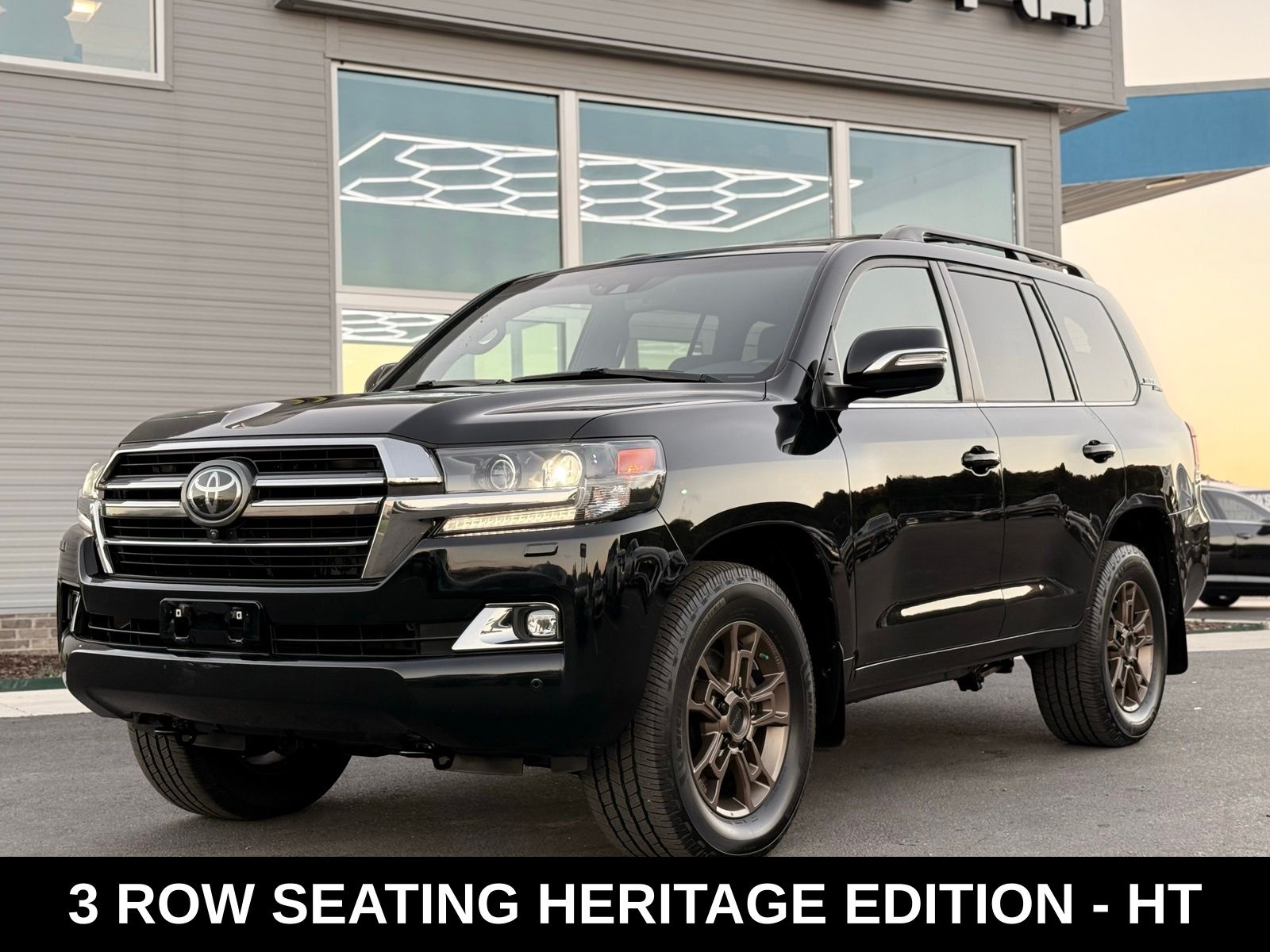 2021 Toyota Land Cruiser Heritage Edition photo 3