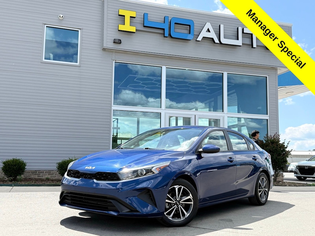 Used 2022 Kia Forte LXS Sedan