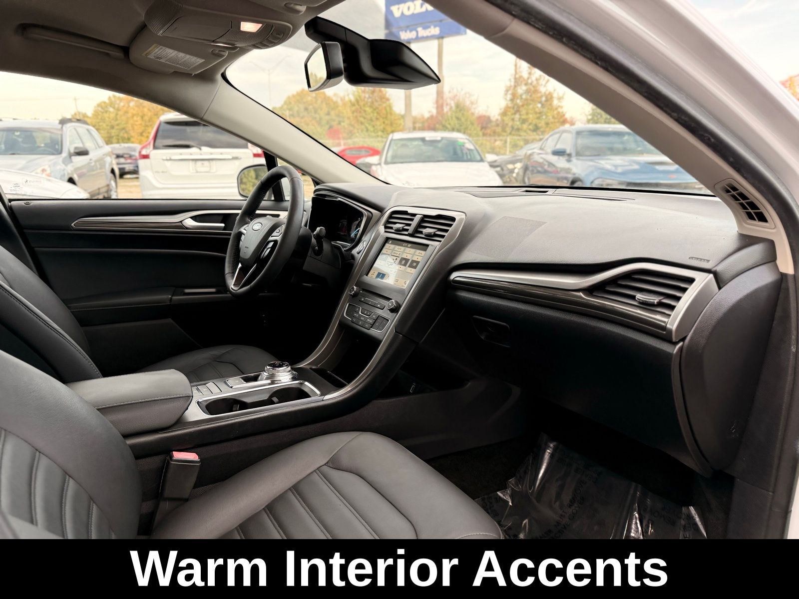 2017 Ford Fusion Hybrid SE - Photo 21