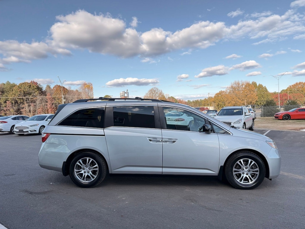 Used 2013 Honda Odyssey EX-L Minivan/Van
