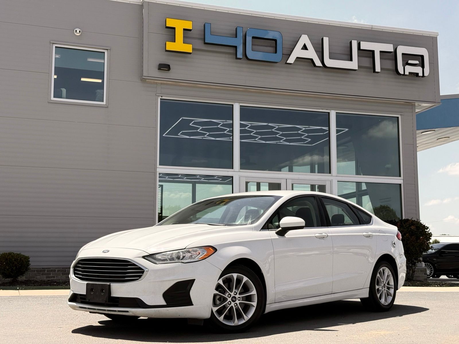 2020 Ford Fusion SE's photo