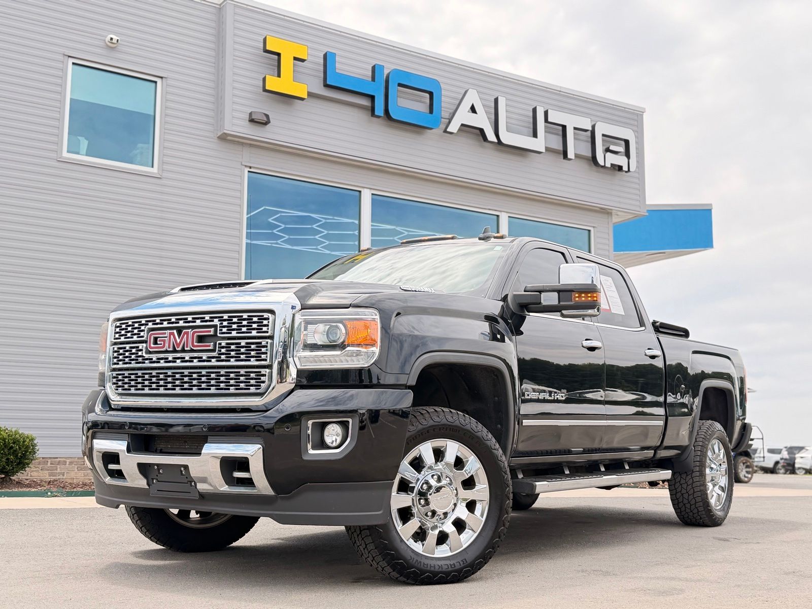 2019 GMC Sierra 4WD Crew Cab Standard Box Denali's photo