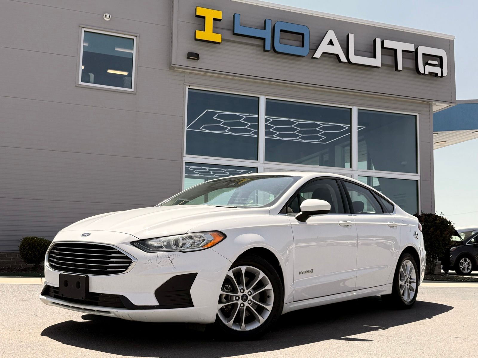 2019 Ford Fusion SE's photo