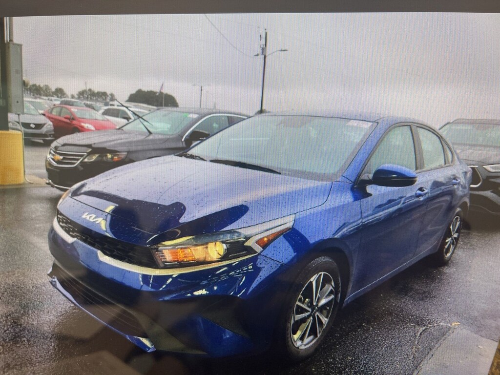Used 2022 Kia Forte LXS Sedan