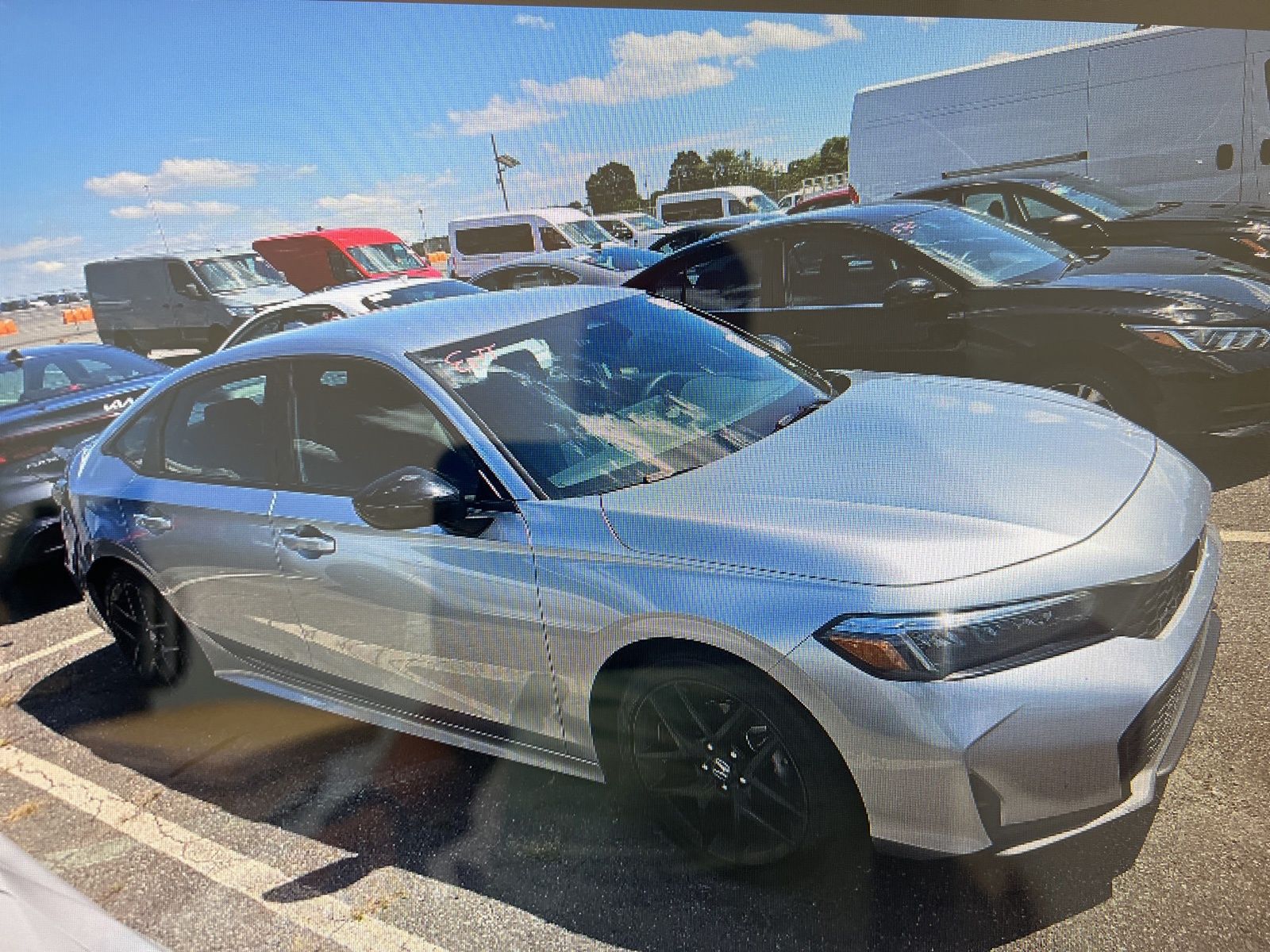 2025 Honda Civic Sport photo 4