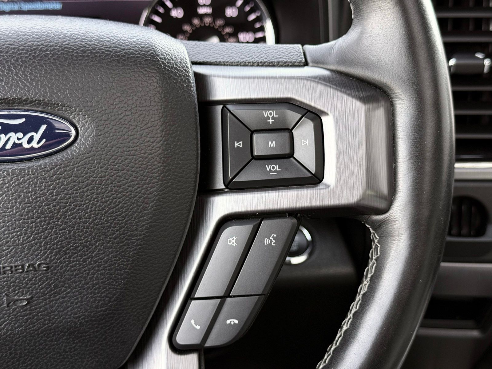 2020 Ford Expedition Platinum - Photo 34