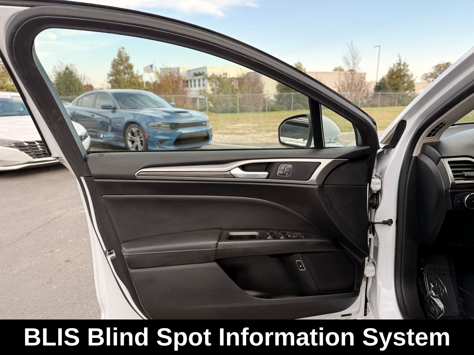 2017 Ford Fusion Hybrid SE - Photo 12