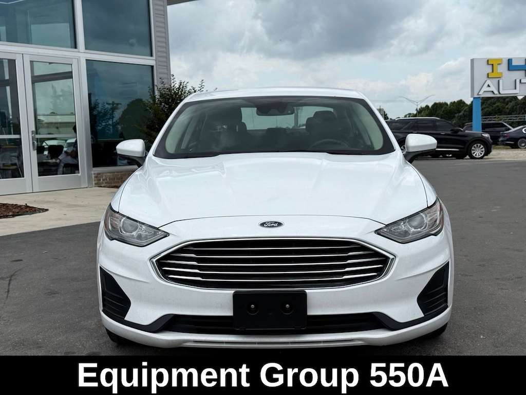 Used 2019 Ford Fusion Hybrid SE Sedan