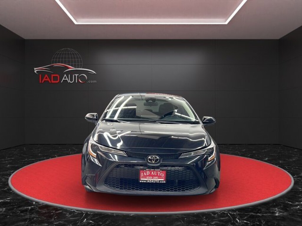 Used 2022 Toyota Corolla LE Sedan