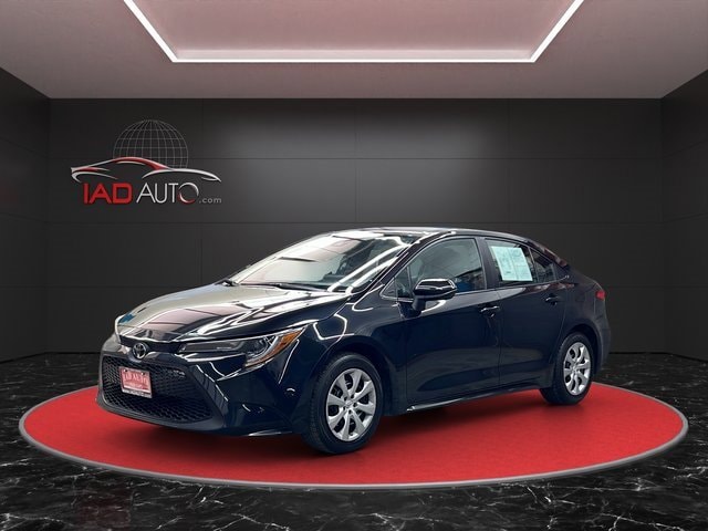 2022 Toyota Corolla LE's photo