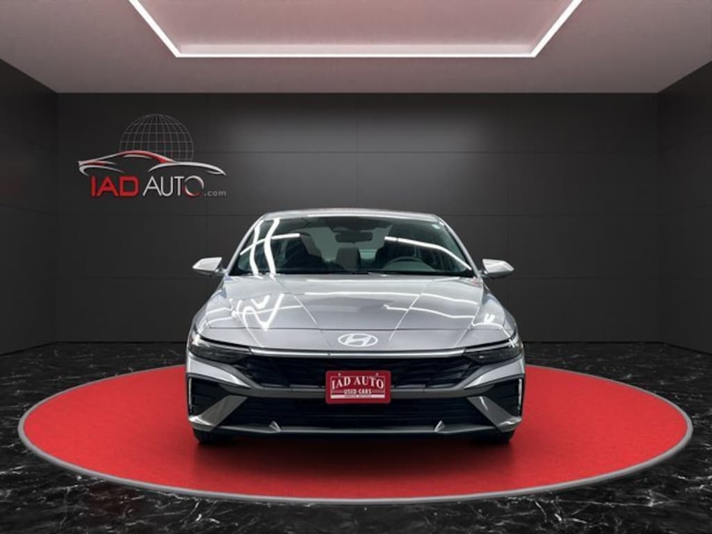 Used 2024 Hyundai Elantra SEL Sedan