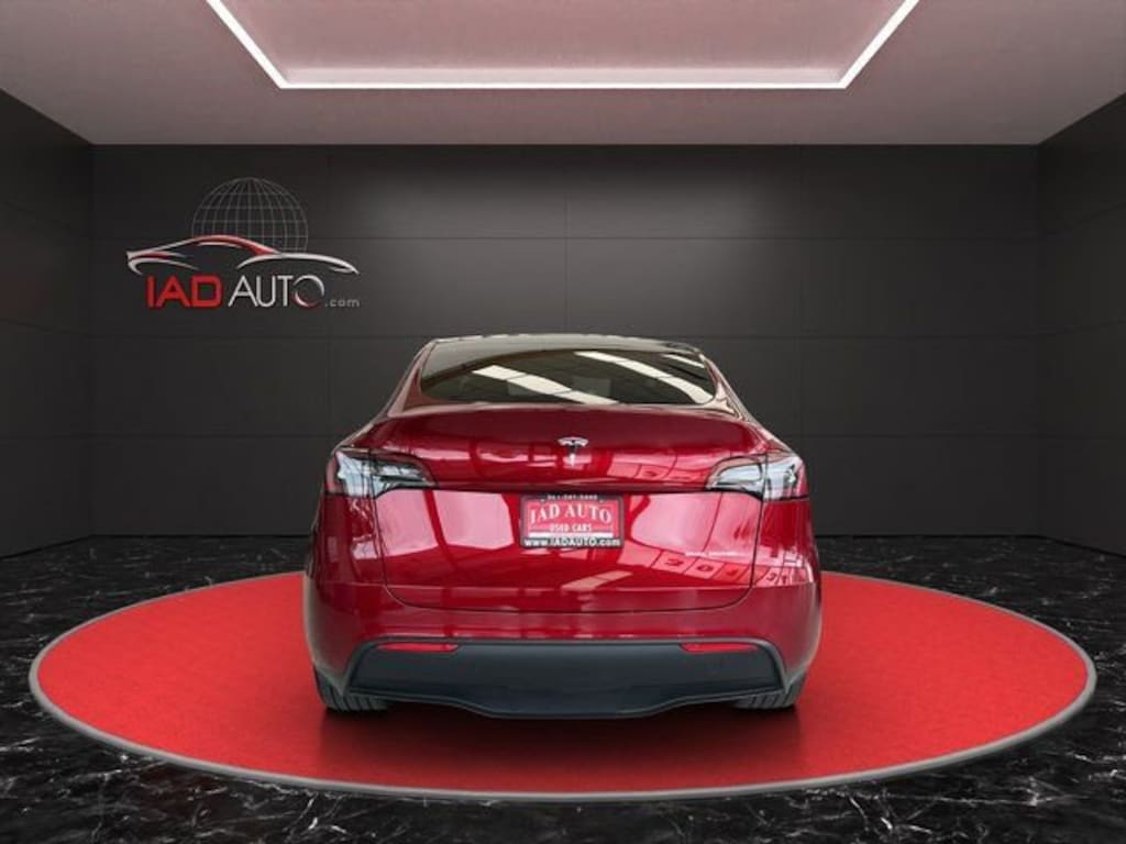 Used 2024 Tesla Model Y Long Range SUV