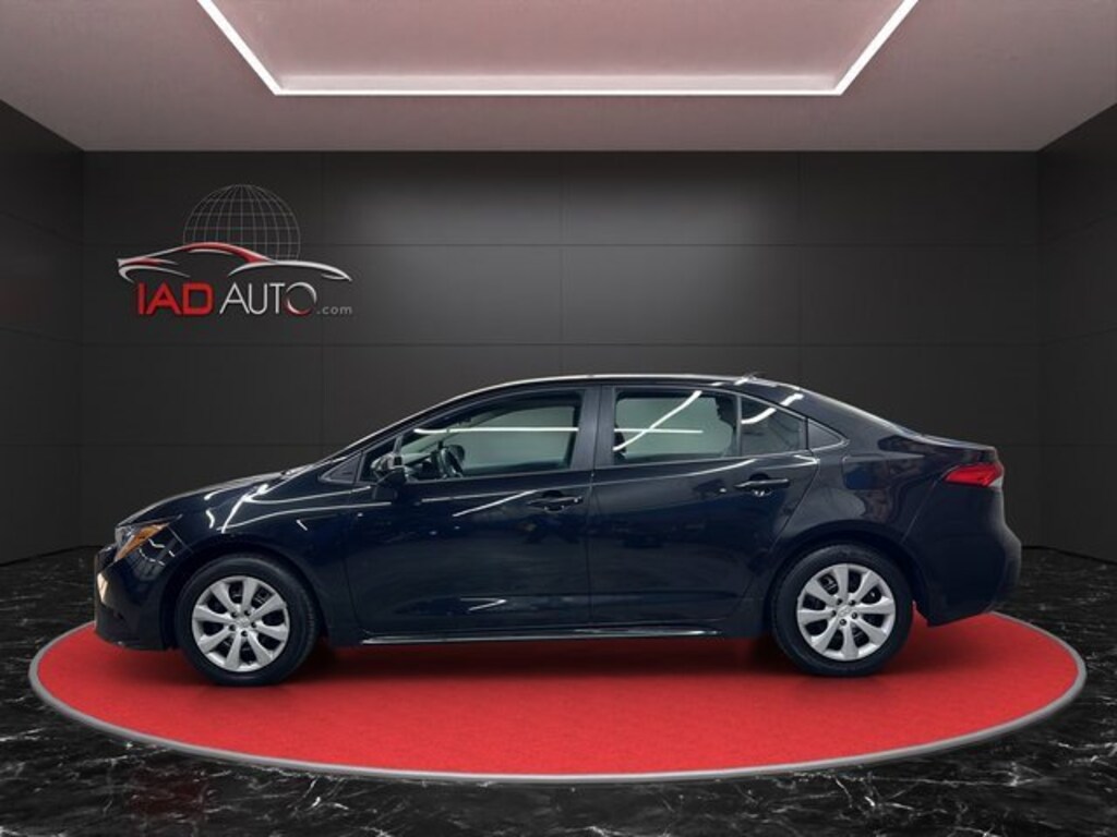 Used 2022 Toyota Corolla LE Sedan