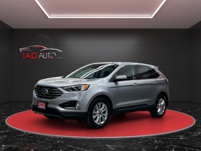 2022 Ford Edge Titanium's photo