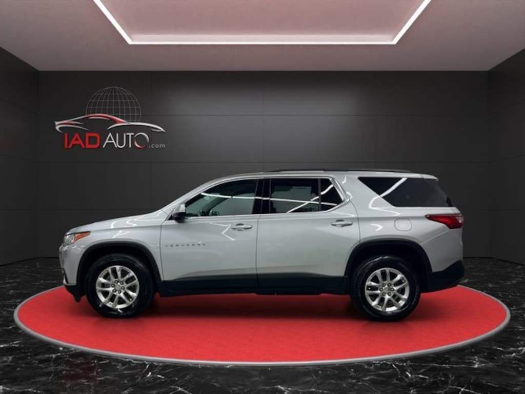 Used 2020 Chevrolet Traverse LT Cloth w/1LT SUV