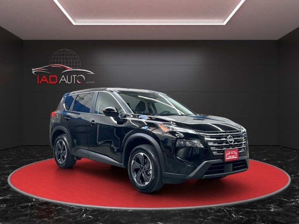 Used 2024 Nissan Rogue SV SUV