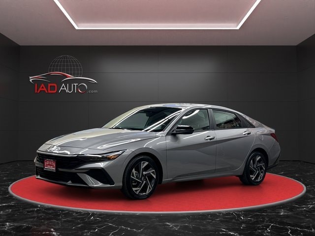 2025 Hyundai Elantra SEL's photo