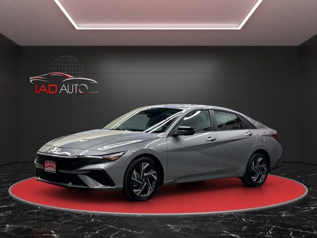 Used 2025 Hyundai Elantra SEL Sport Sedan